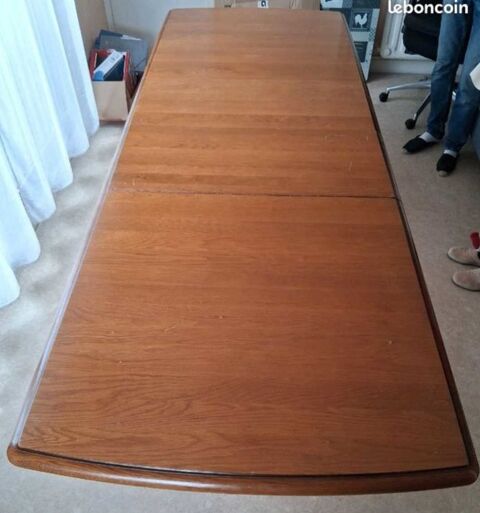 Table en bois massif 95 Nancy (54)