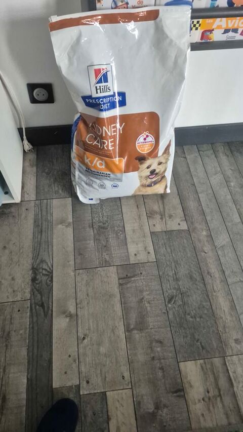 paquet de croquette utilier juste 1 dose paquet 12 kilo 20 44680 Sainte-pazanne