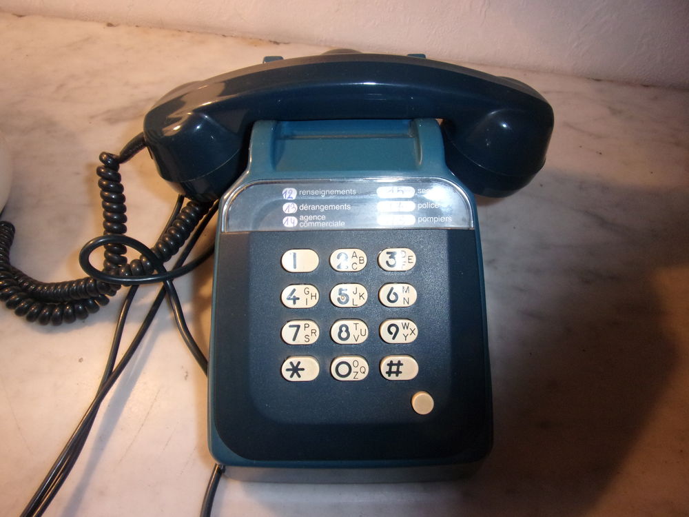 T&eacute;l&eacute;phone vintage ann&eacute;e 70/80 - 