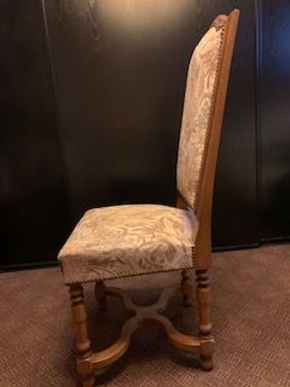 CHAISES Meubles
