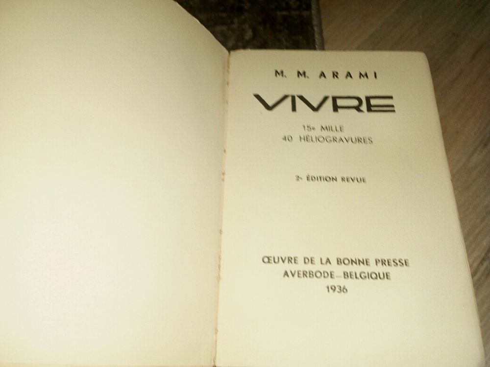 M.M.Aram Vivre bonne presse.Averbode belgique Livres et BD