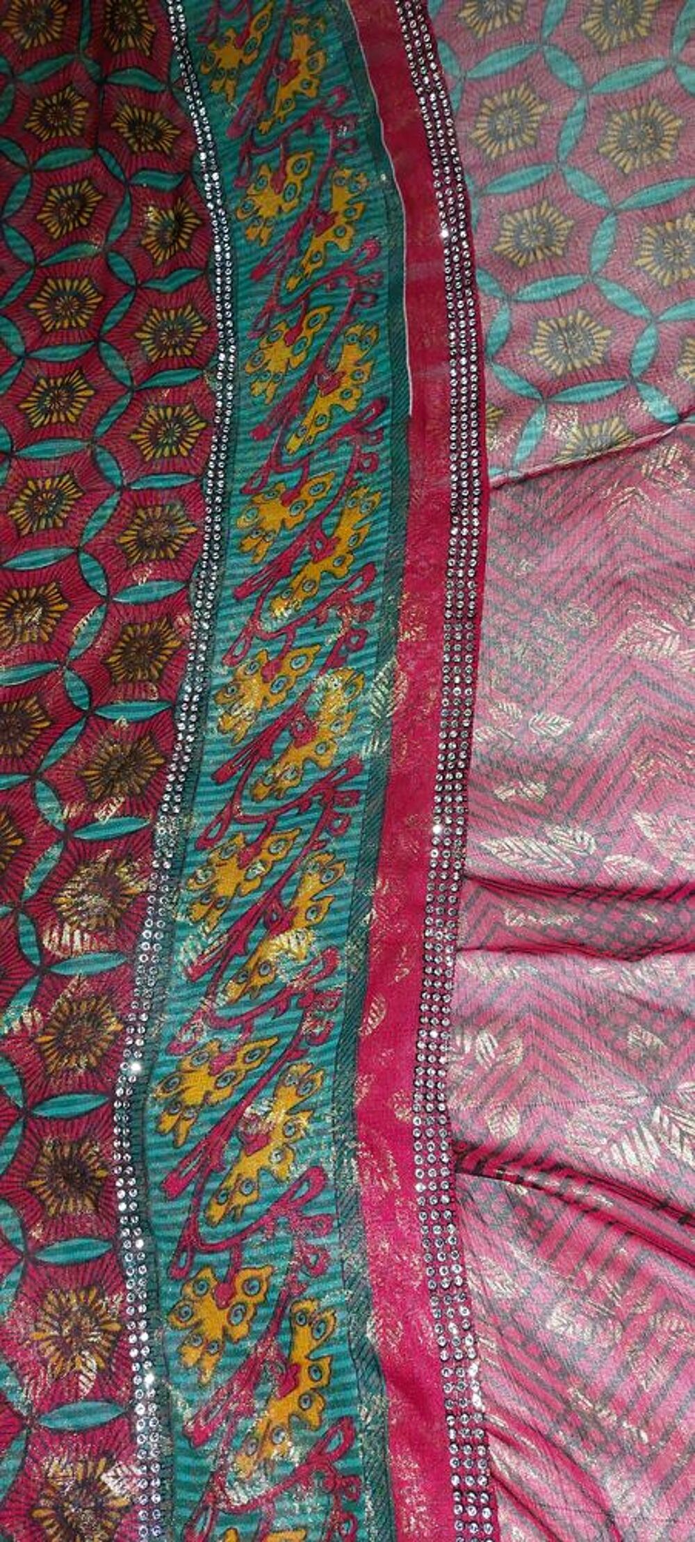 Sari / Saree / v&ecirc;tement traditionnel indien_10Eur Vtements