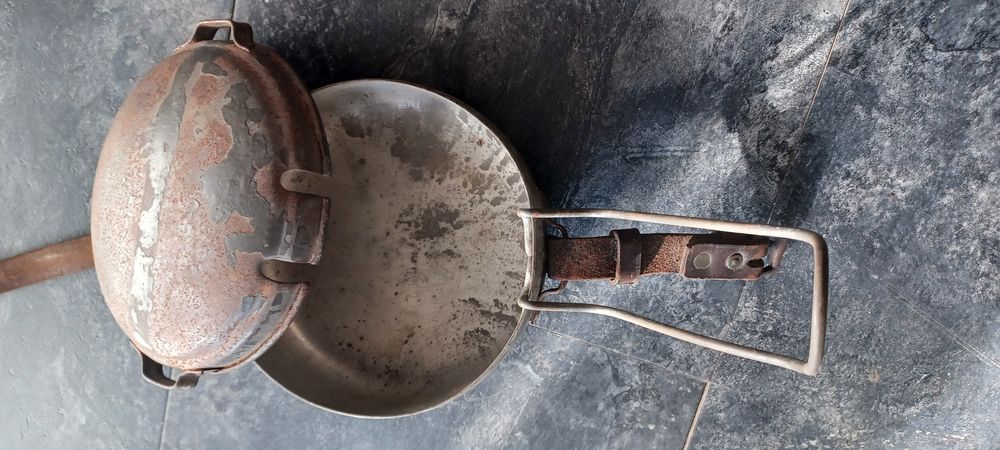 Gamelle r&eacute;glementaire du soldat anglais &eacute;poque wwI 