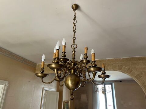 Lot de 2 lustres en laiton
300 Carmaux (81)