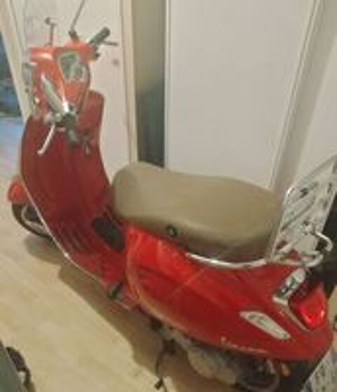 VESPA  occasion 93100 Montreuil