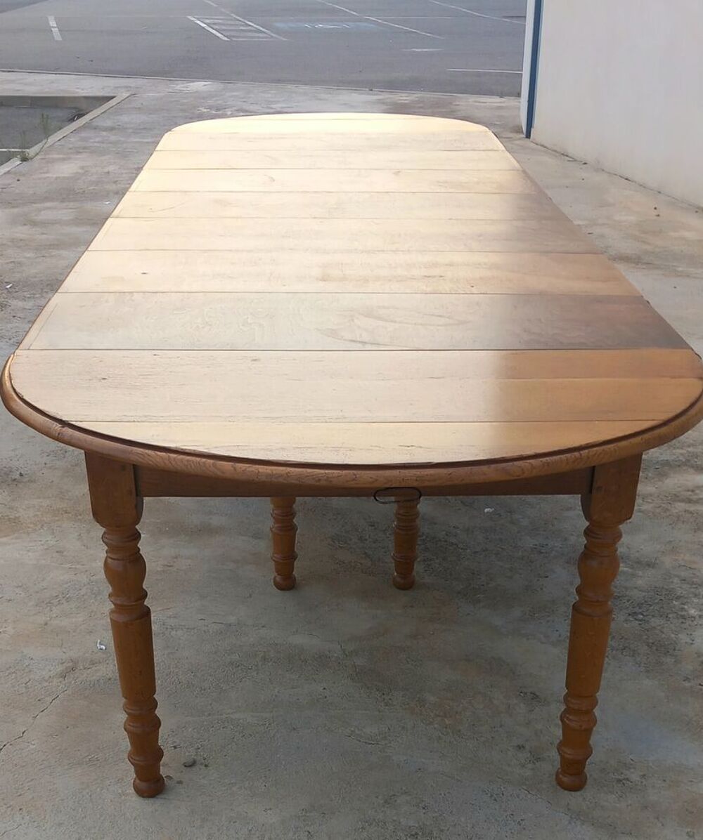 Table L.philippe 8 Pieds Meubles