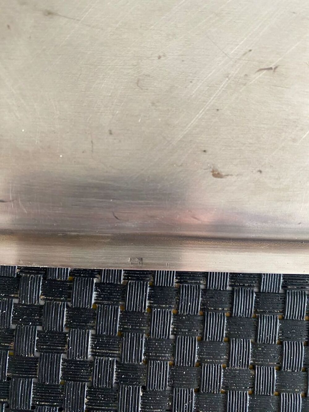 PLATEAU EN METAL ARGENTE ET SES 11 COUPELLES Décoration