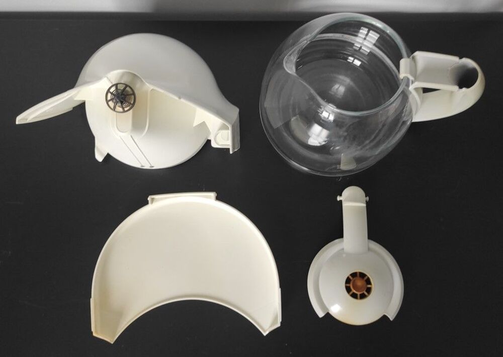 Verseuse et accessoires pour cafeti&egrave;re BOSCH FD 921 Electrom�nager