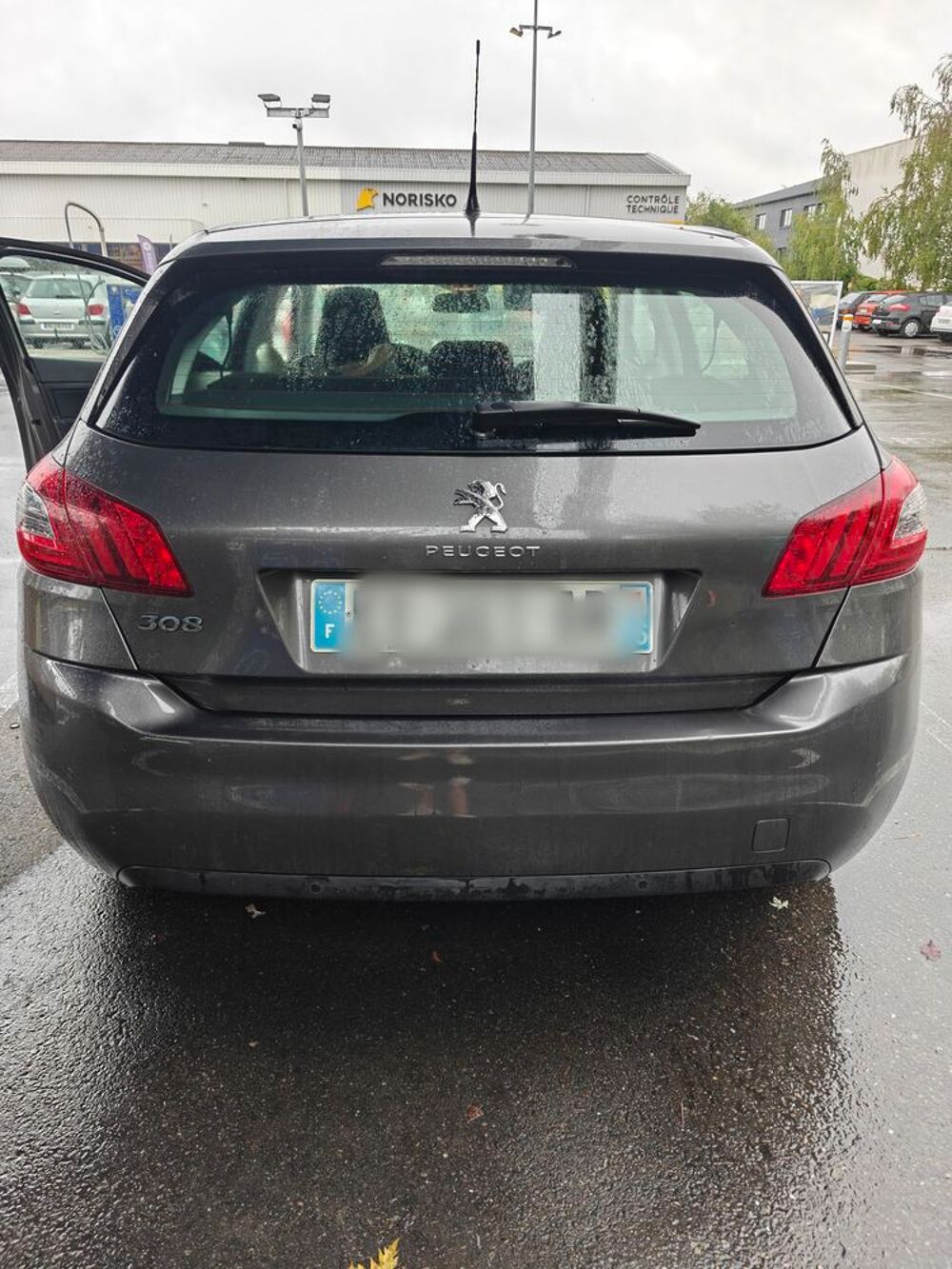 308 PureTech 130ch S&S EAT8 Active Business 2018 occasion 35000 Rennes