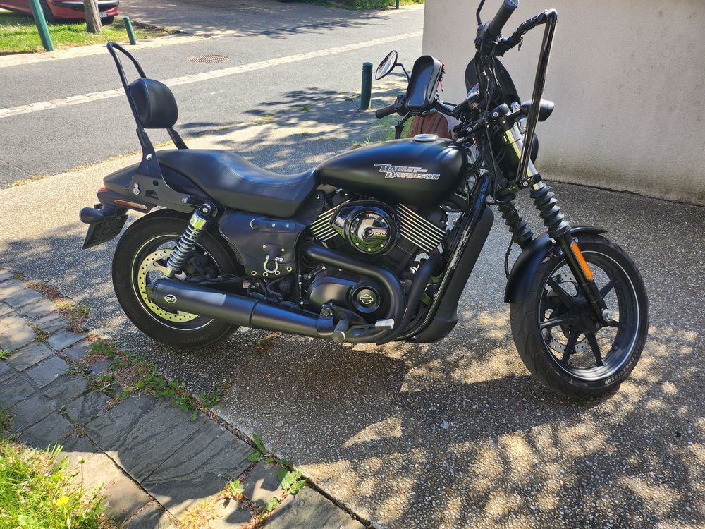 HARLEY-DAVIDSON 2018 occasion 94470 Boissy-Saint-L&eacute;ger