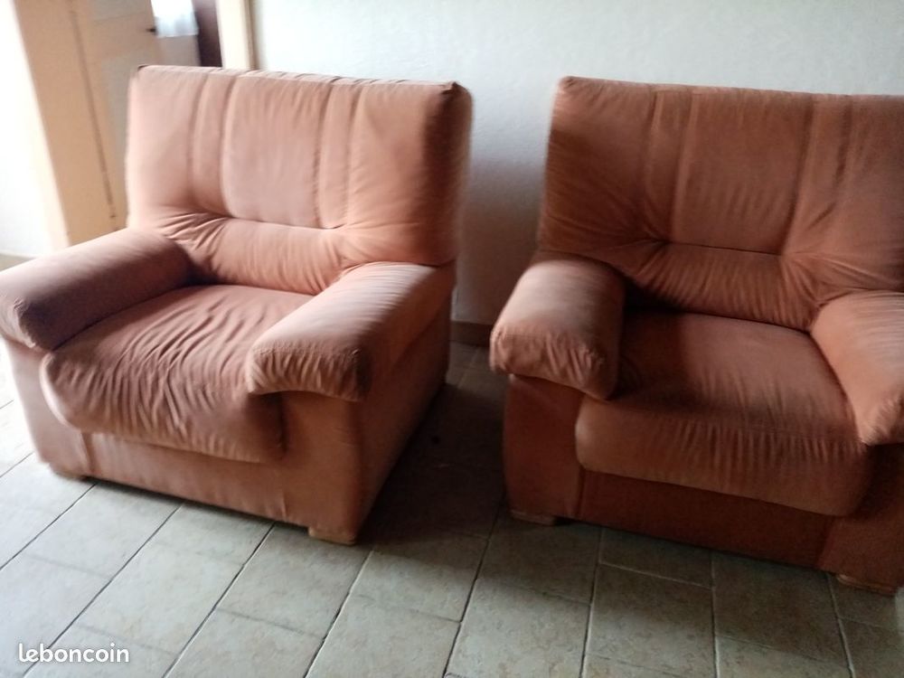 Canap&eacute; droit 3 places avec 2 fauteuils Meubles