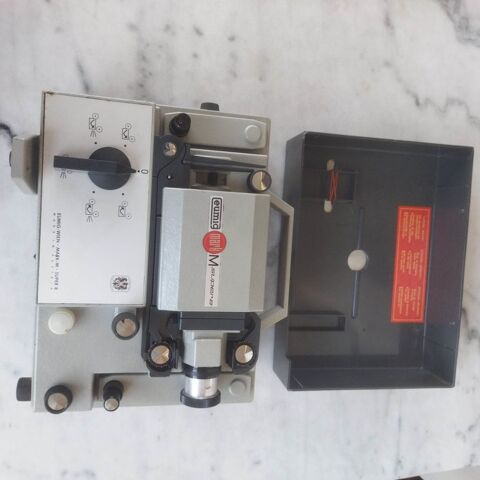 Projecteur Eumig Mark M Super 8 50 Montpellier (34)