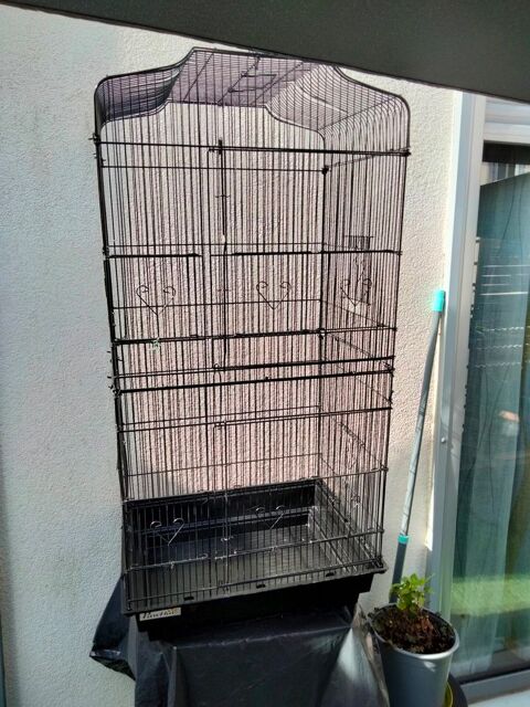 Cage 35 40100 Dax