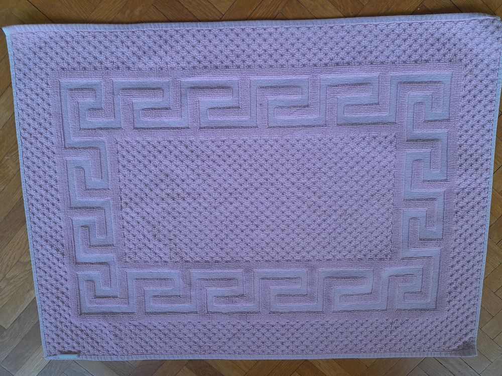 Tapis de bain rose Décoration
