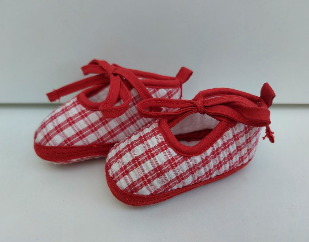 Ballerines en tissu rouge et blanc Chaussures enfants
