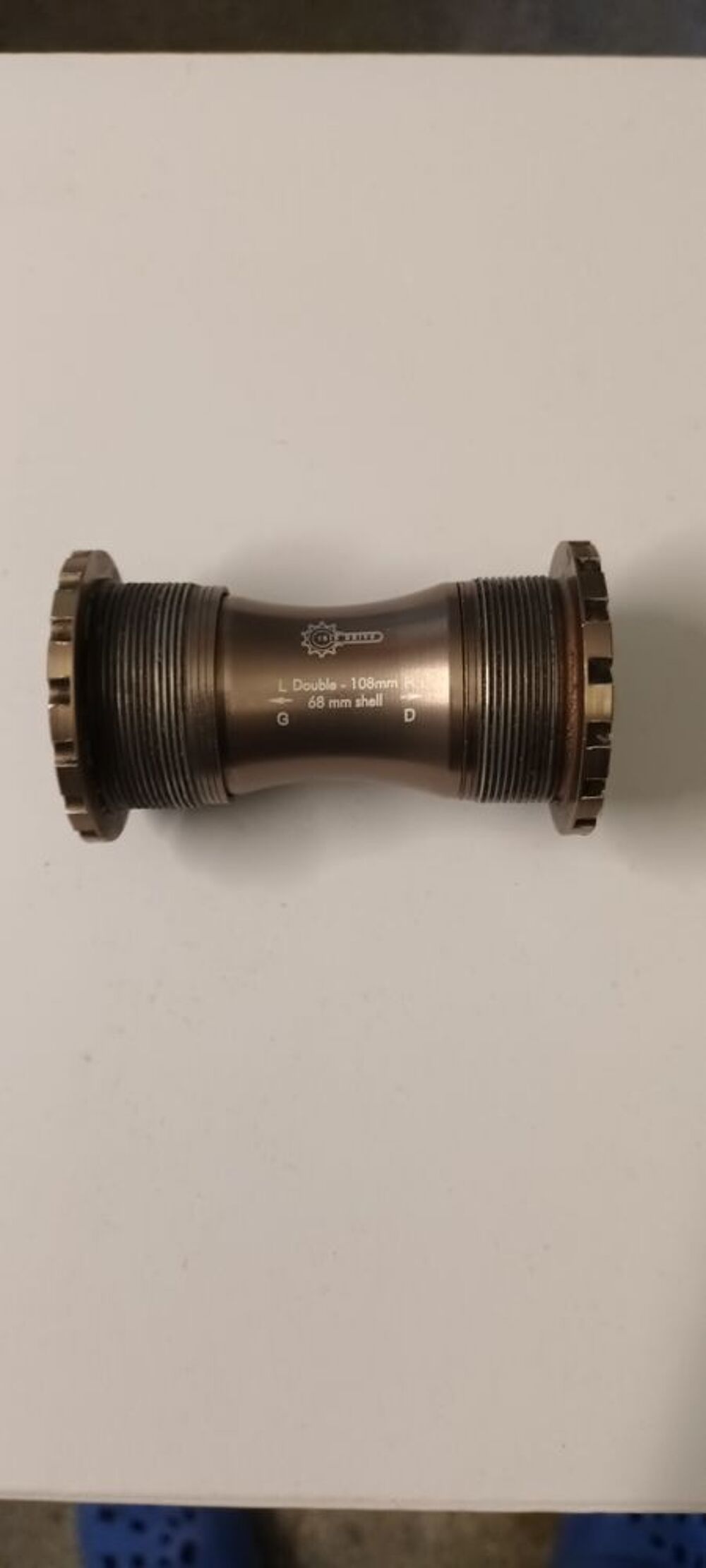 P&eacute;dalier STRONGLIHT Carbone Triple 28/38/48 axe titane Vélos