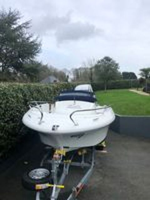 Vedette - Yacht - Offshore 2002 occasion 56700 Kervignac