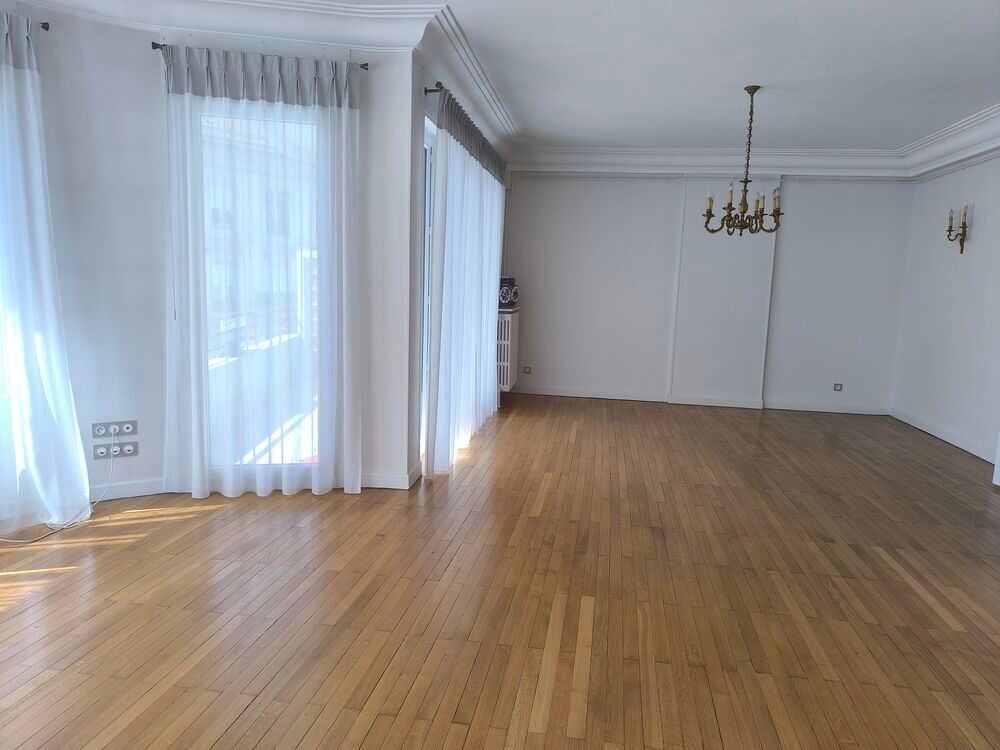 Appartement 4 pièces 106 m² · à Grenoble · 106 m² · 349 000 €