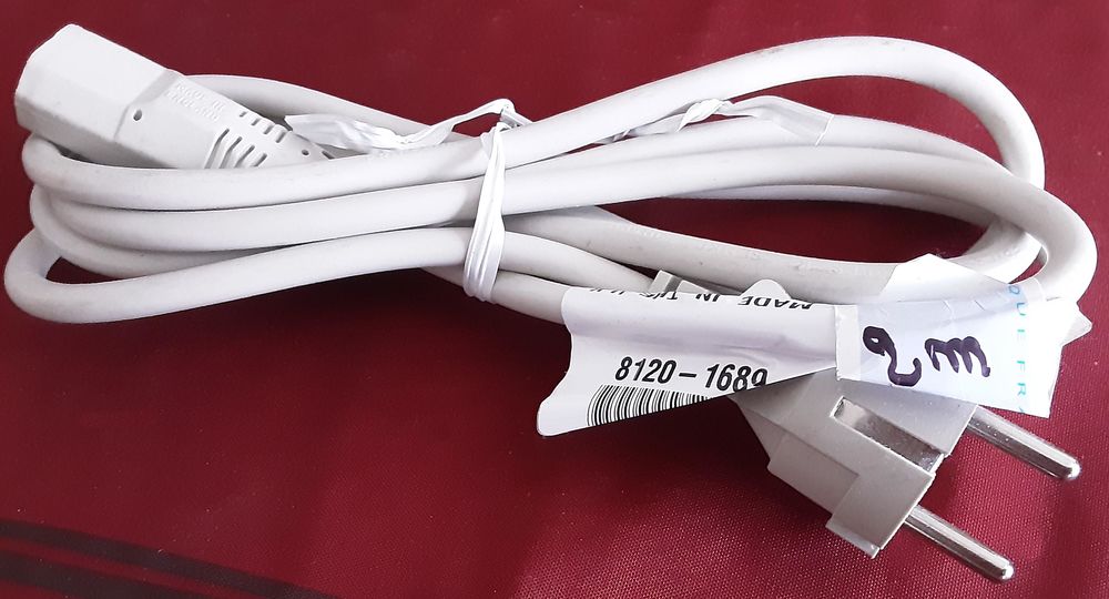  cable &eacute;lectrique europ&eacute;en 220v pour tout &eacute;l&eacute;ctrom&eacute;nager, Bricolage