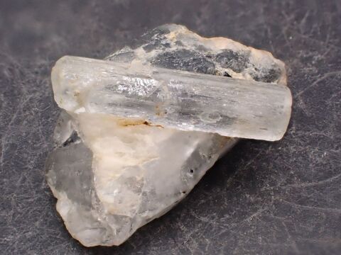 Cristal de Gosh�nite (B�ryl) & Quartz , Gilgit , Pakistan 29 Bertrichamps (54)