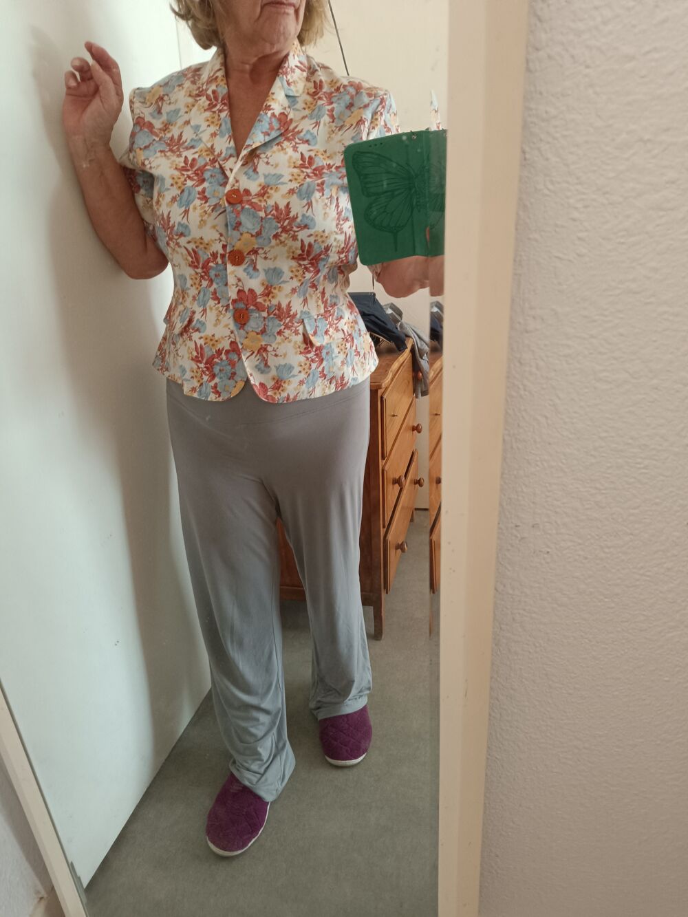 Ensemble veste/jupe fleurie Vêtements