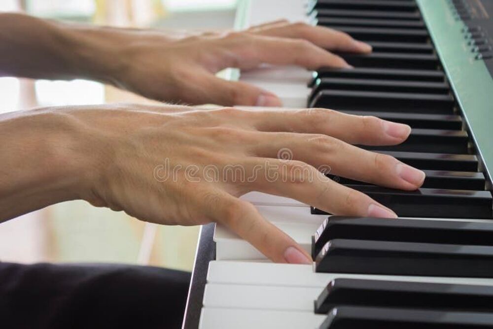   Cours de piano tous niveaux 