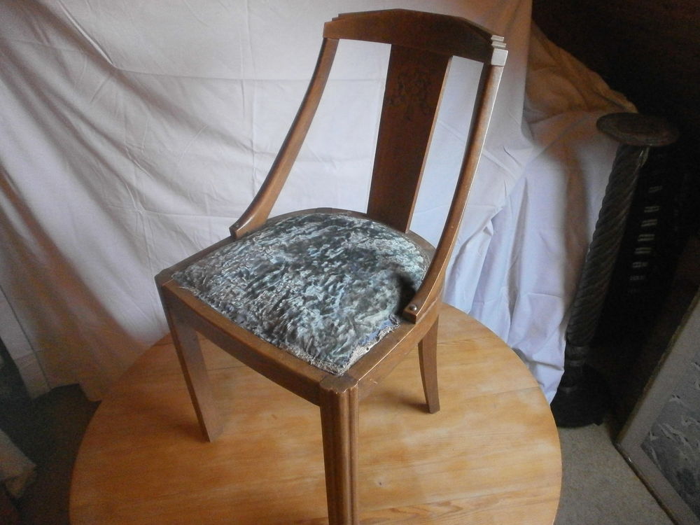 Lot de 2 chaises anciennes Meubles