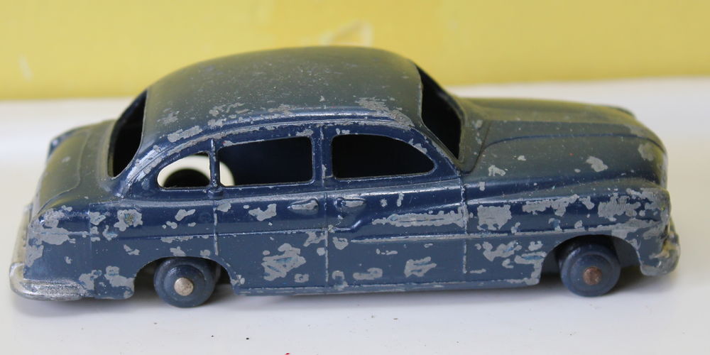 Dinky Ford Vedette 