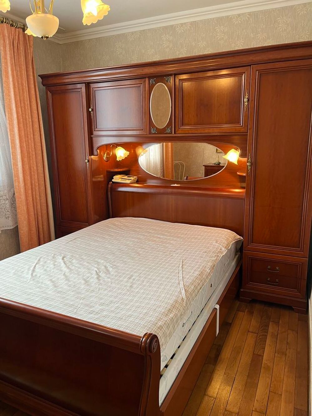 chambre compl&egrave;te lit pont + commode sommier et matelas Meubles