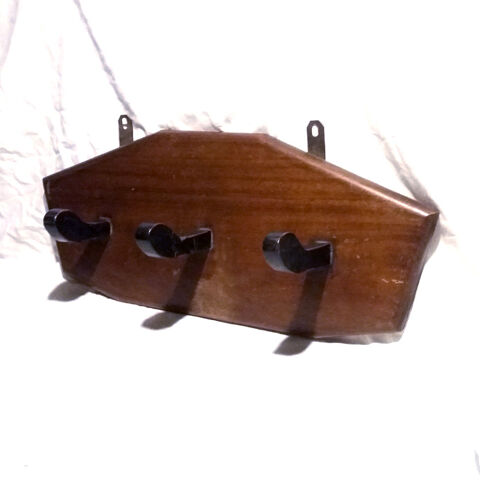Grand porte-manteau en bois 12 N�mes (30)