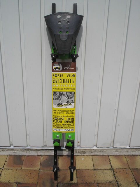 PORTE VELOS NEUF POUR BARRES DE TOIT 15 Le Tremblay-sur-Mauldre (78)