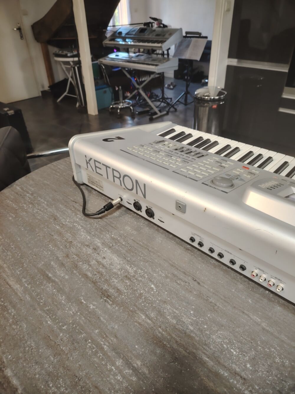 Audya ketron 76 notes Instruments de musique