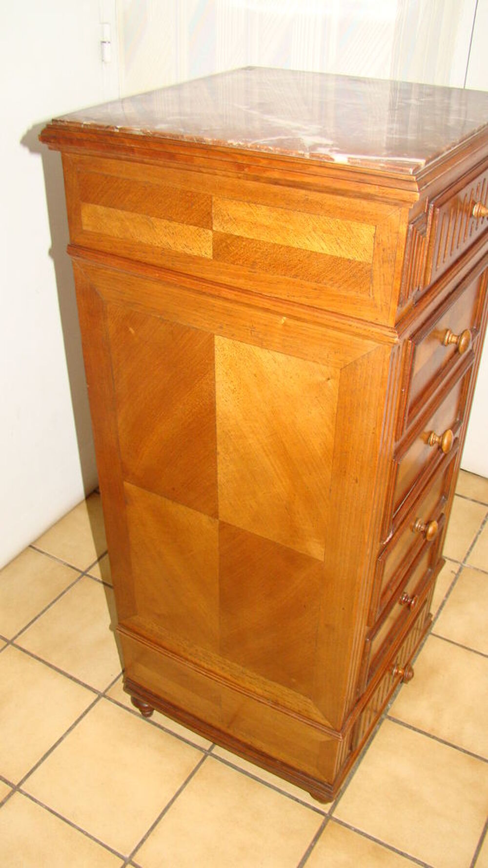 Chiffonnier de style Louis XVI - Epoque XIX&egrave;me Meubles