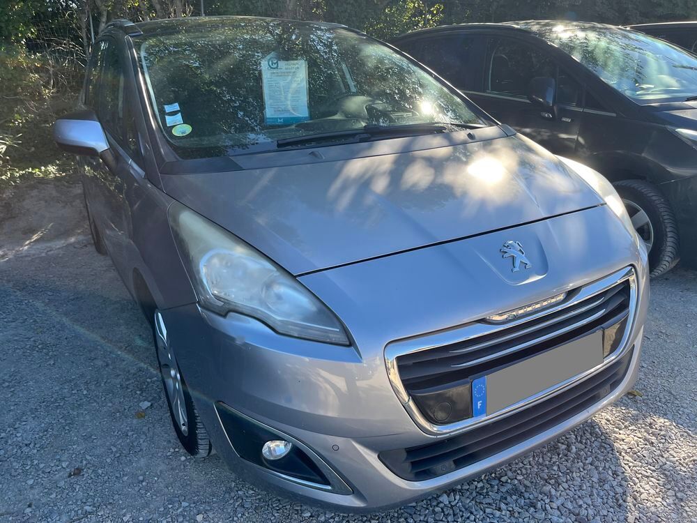 5008 1.6 HDi 115ch FAP BVM6 Allure 5pl 2014 occasion 84000 Avignon