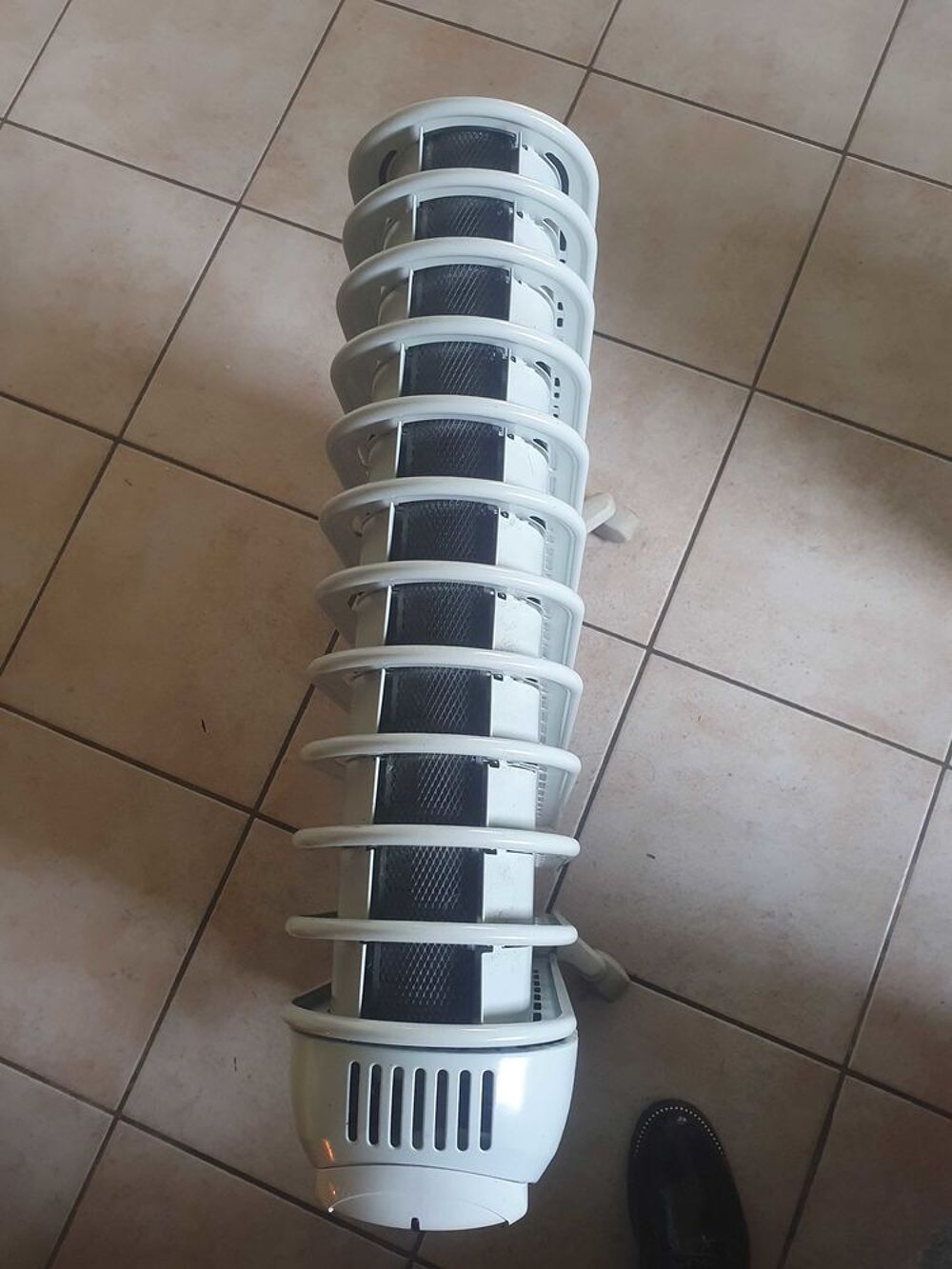Radiateur bain d'huile D&agrave;‰LONGHY VENTO Electroménager