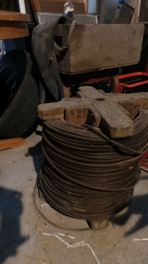 cause pas besoin je liquide ses c�bles neufs une affaire 1 Cantaing-sur-Escaut (59)