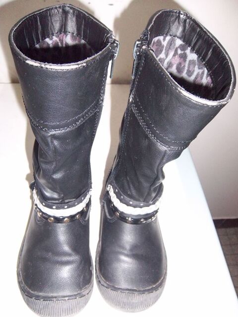 bottes taille 25 3 Bossay-sur-Claise (37)