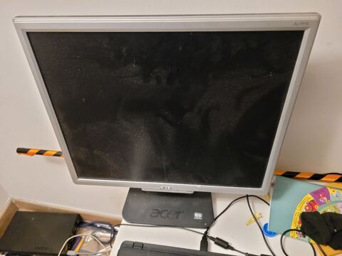 Ecran ACER LCD 19  modle AL 1916A 40 Marseille 2 (13)