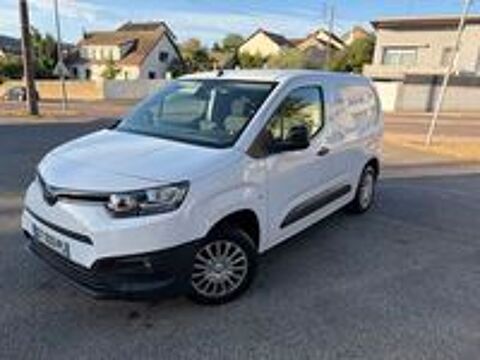 Proace PROACE CITY MEDIUM 1.5L 100 D-4D BVM5 BUSINESS 2024 occasion 71200 Le Creusot
