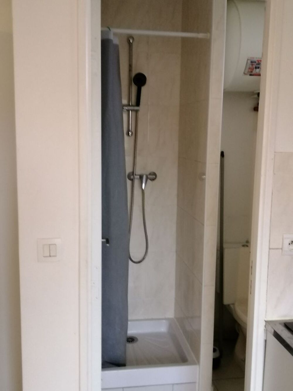 Location Appartement BEAU STUDIO MEUBLE 27M² Vitry-sur-seine