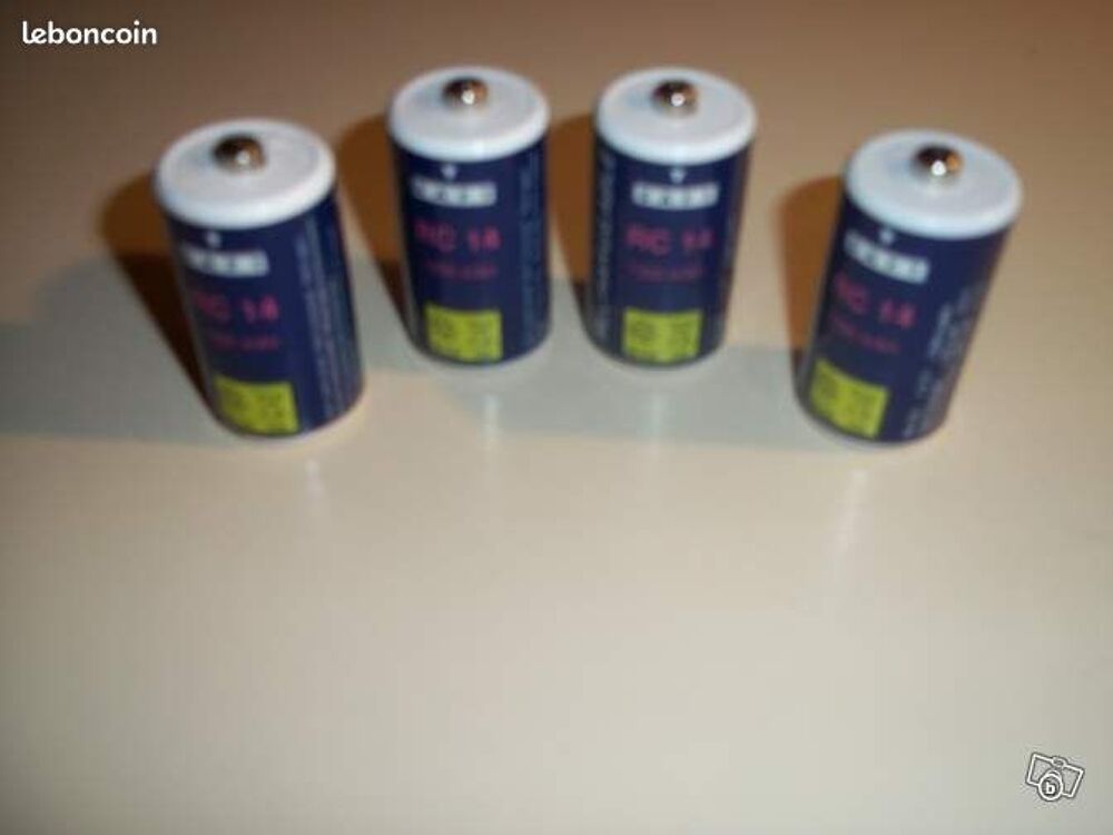 PILES RECHARGEABLES Bricolage