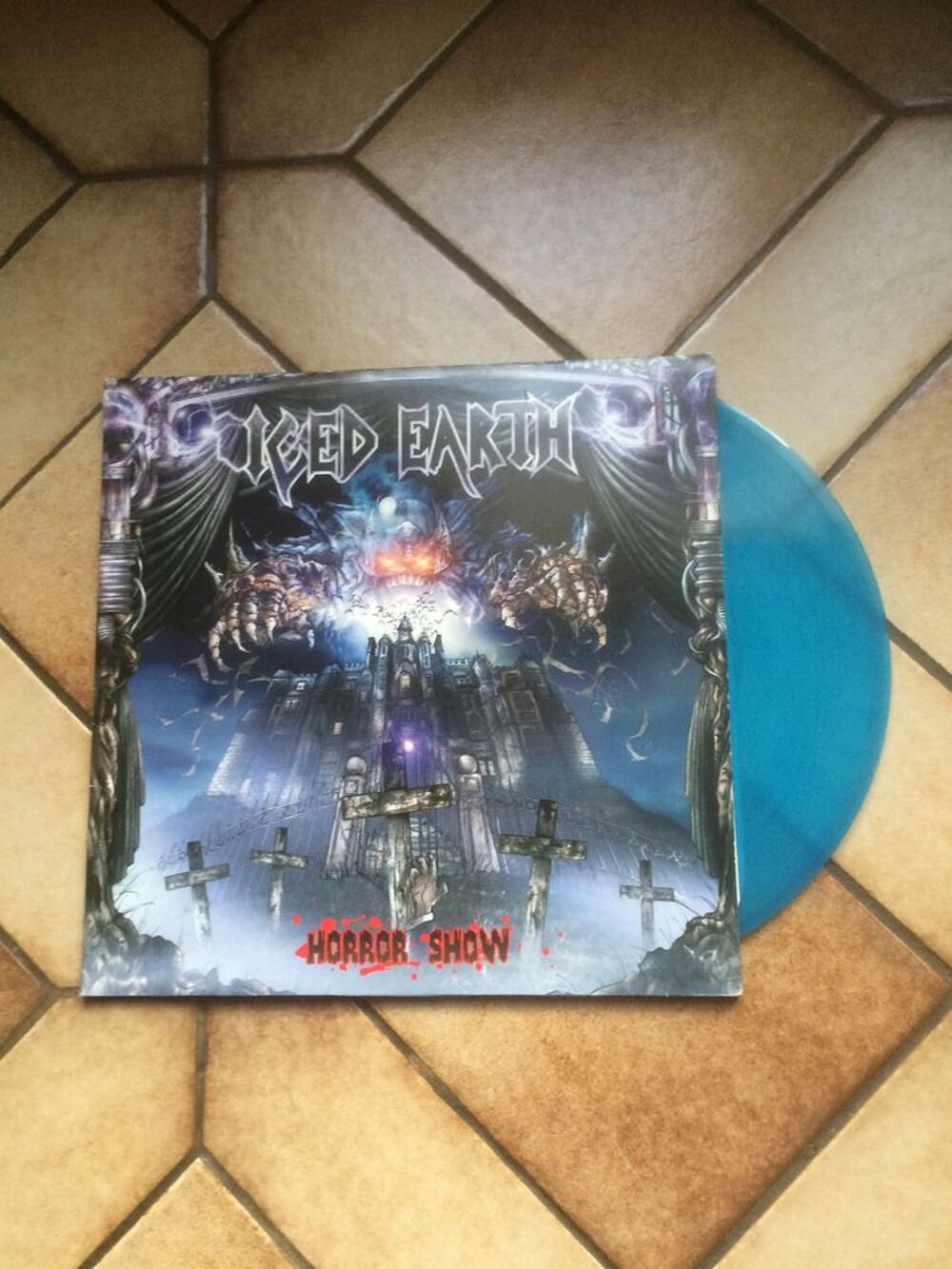Double vinyls ICED EARTH vinyls de couleur CD et vinyles