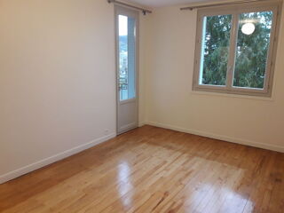  Appartement à louer 3 pièces 46 m²