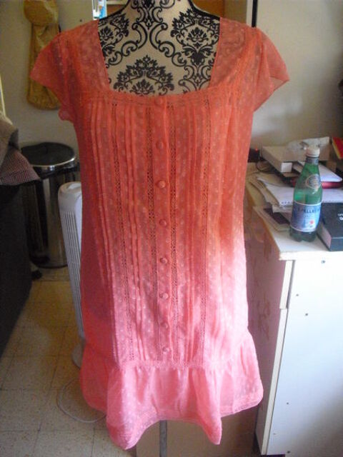 robe doublée NEUVE plumétis goutte d'eau PECHE 11 Lyon 5 (69)