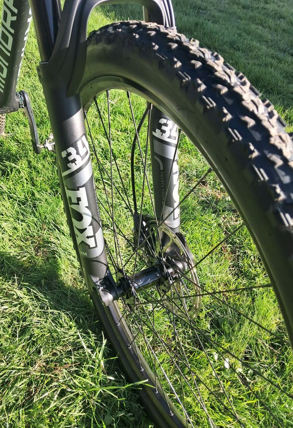 VTT SEMI RIGIDE CARBONE
Vélos