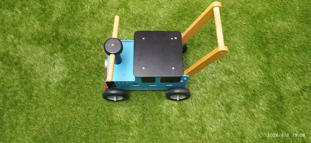 Voiture trotteur enfant Puériculture
