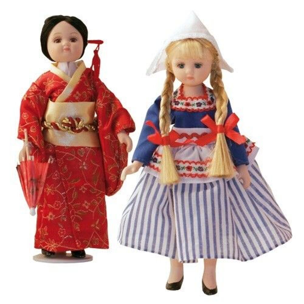 Poup&eacute;es de collection en porcelaine TBE 