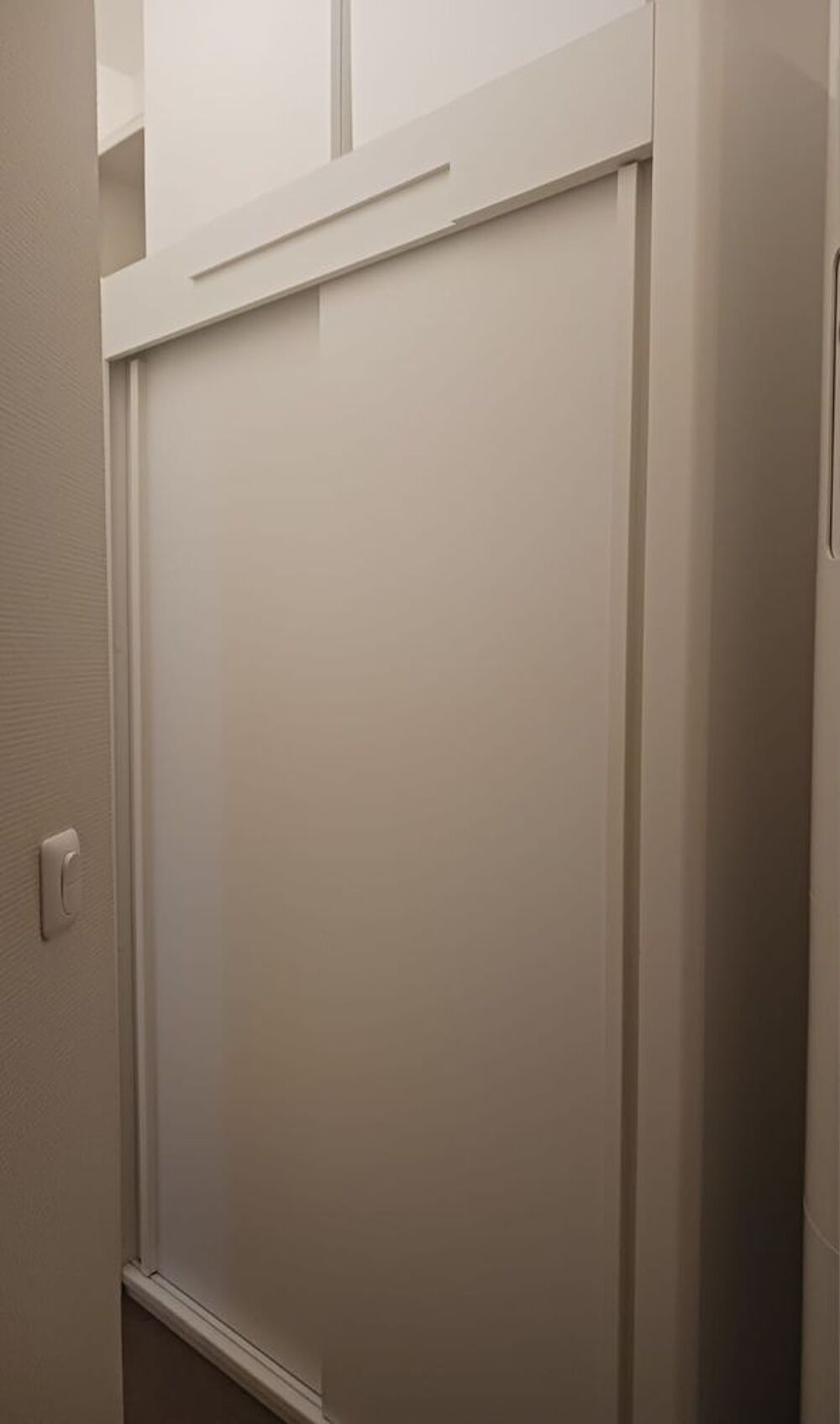 Armoire en bois Meubles