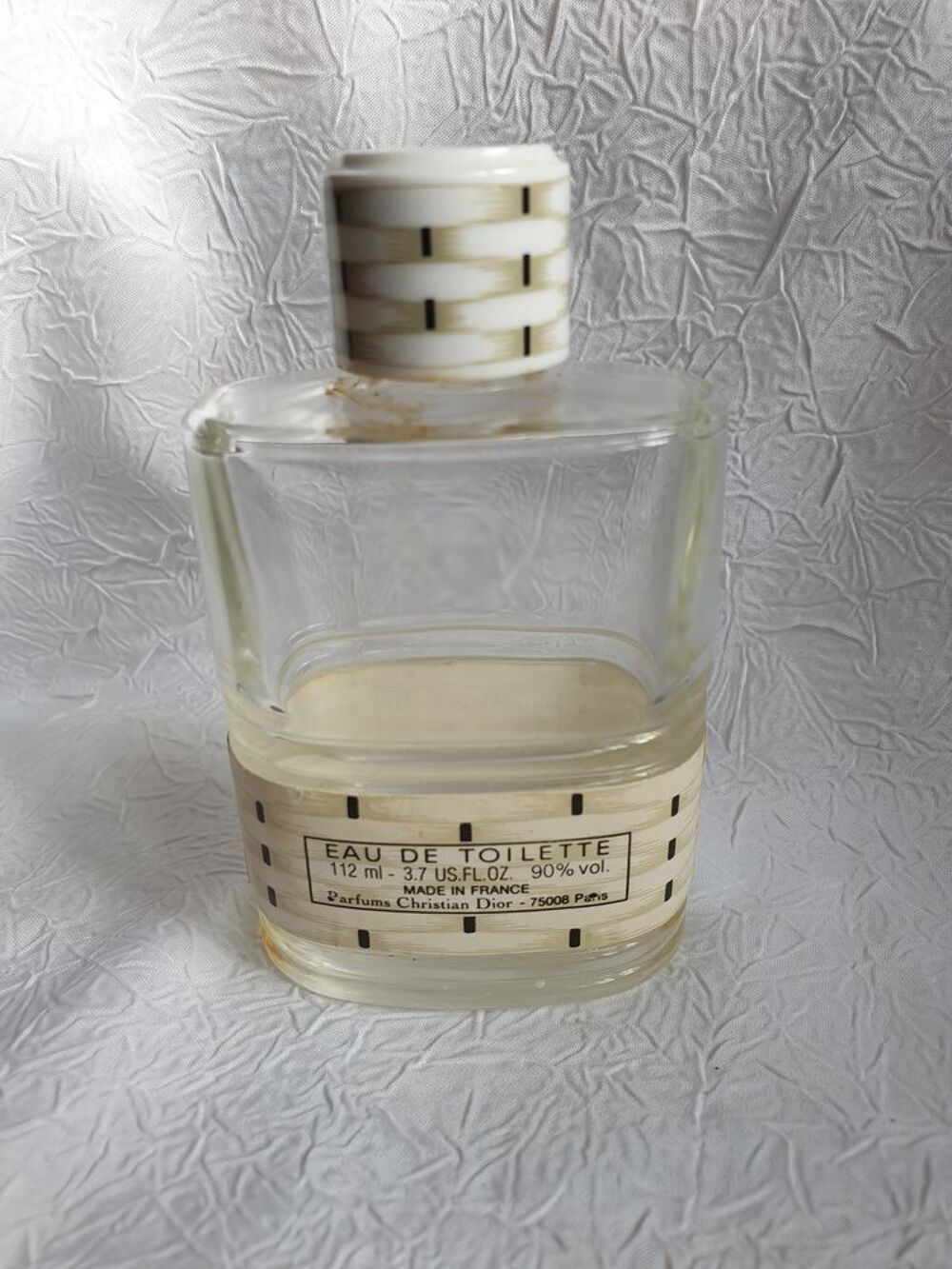 Flacon de parfum vide authentique pour collection d&eacute;coration 
