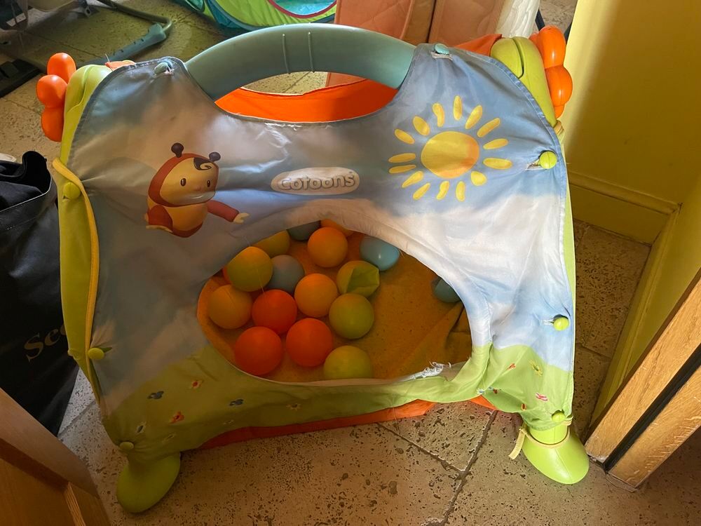tente et balles Jeux / jouets